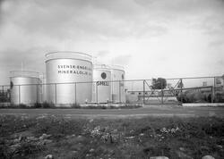 Svensk-Engelska Mineralolje AB:s anläggningar år 1932. Ytter