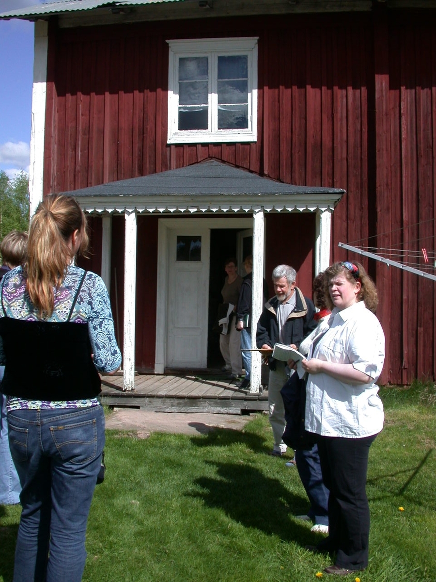 Entrén till huvudbyggnaden på gården Hagen.