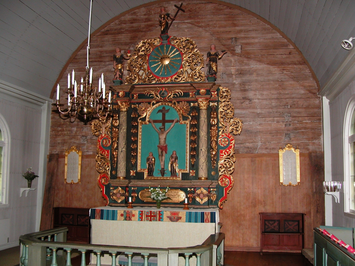 Salkyrka, Plantyp-Korsplan, latinsk, Kyrka, Plantyp-Korsplan