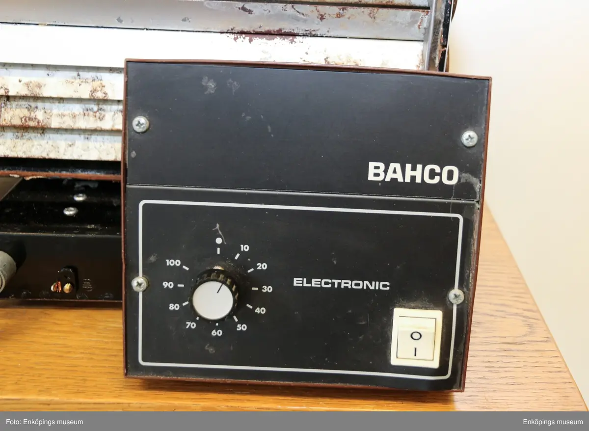 Bastuaggregat av märket BACHO.
