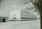 Tekniska museet, ca 1939. Vinterbild, huvudbyggnaden fotograferad från sydost.
