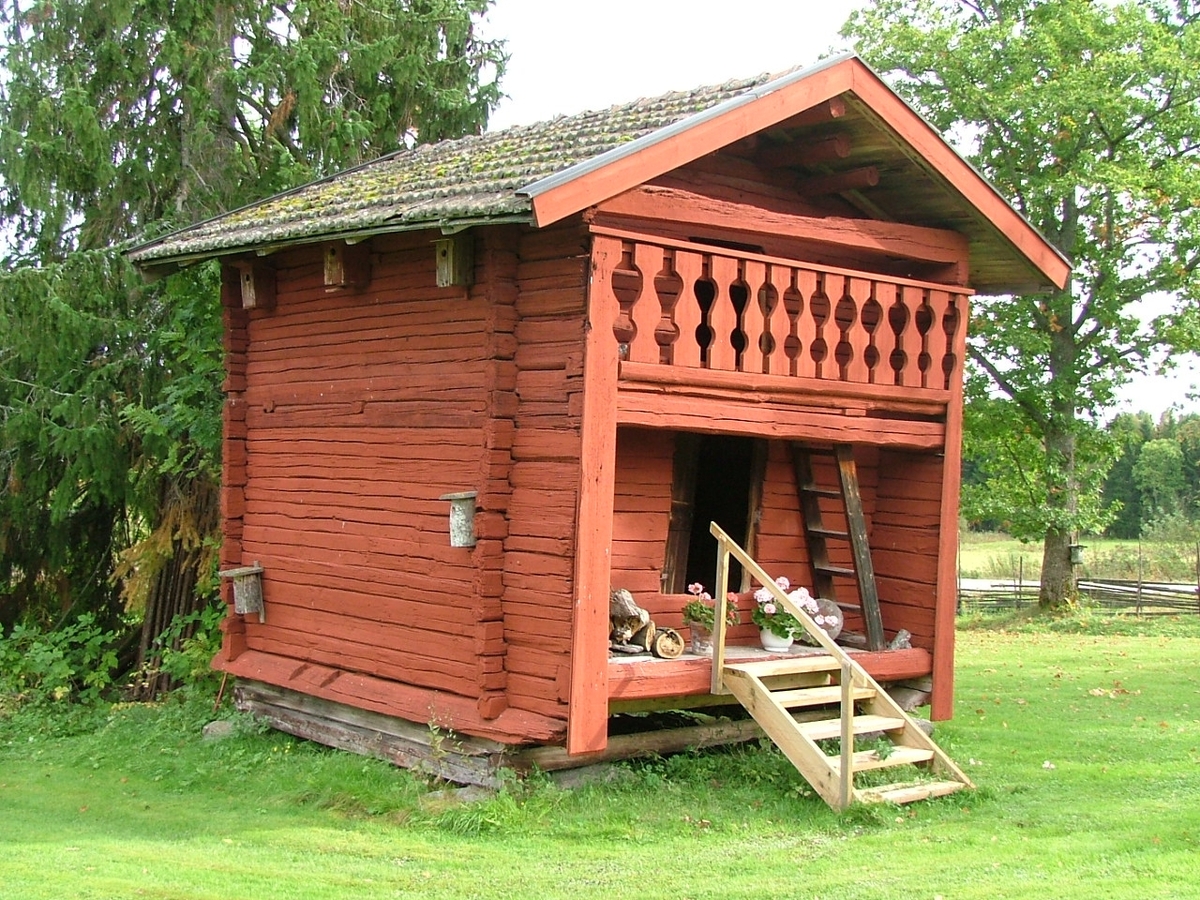 Härbre med loft