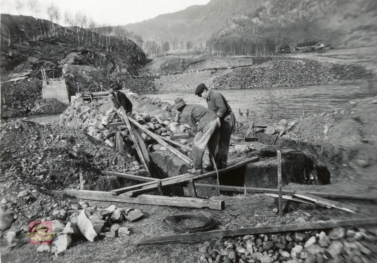 Bygging av Stråpa bru over Suldalslågen 1935-1938