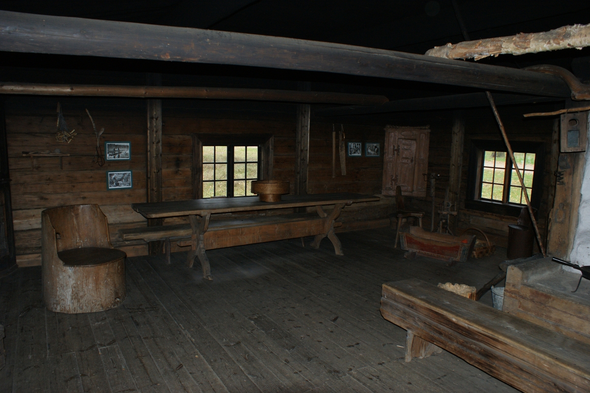 Rökstuga