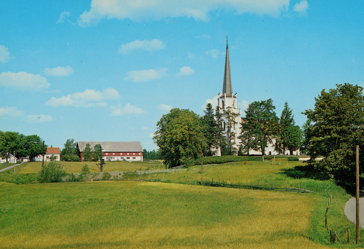 Postkort, Løten kirke, kulturlandskap, Løten prestegård,