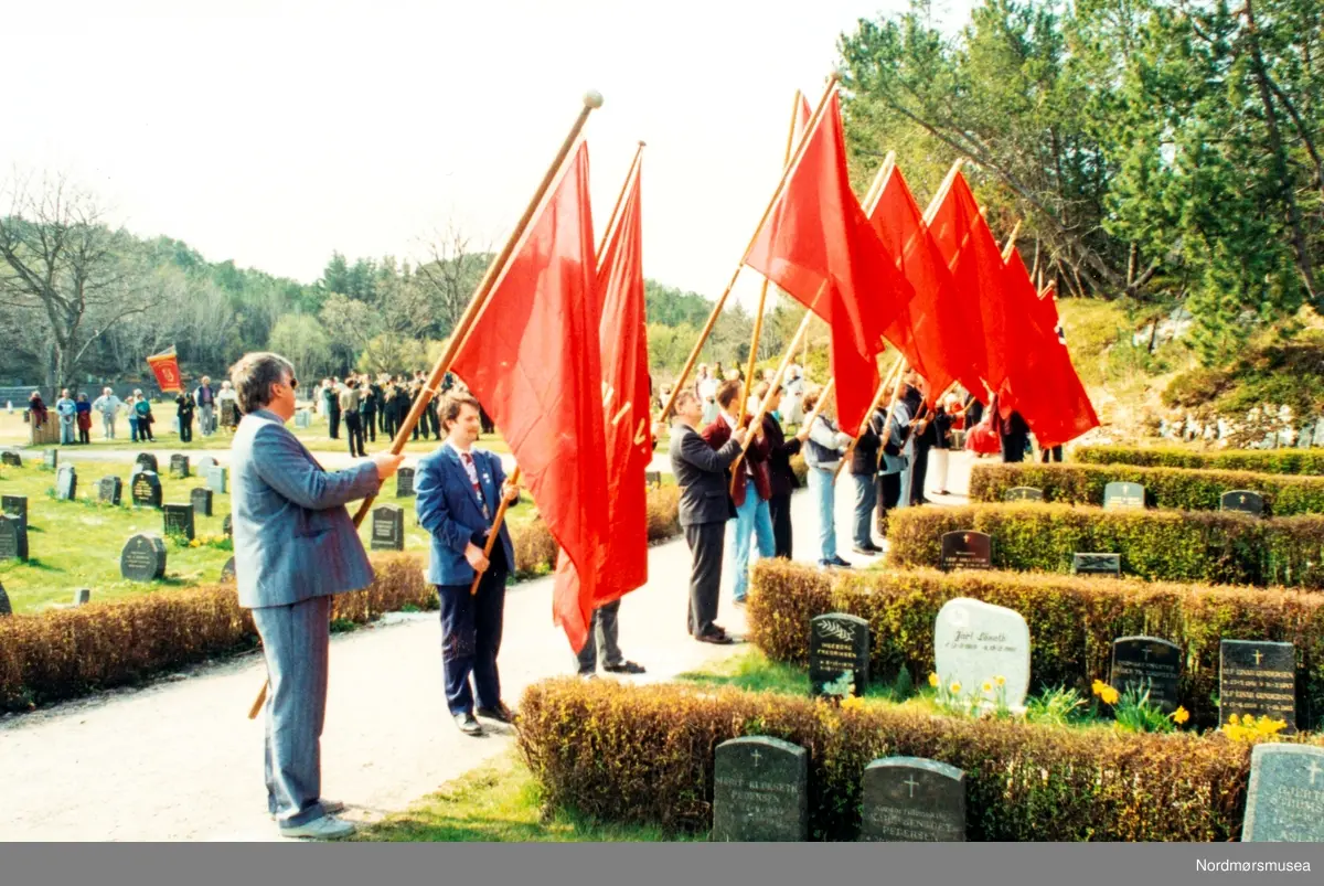 Flaggborg. 1. mai 1993. Bildet er fra avisa Tidens Krav sitt arkiv i tidsrommet 1970-1994.