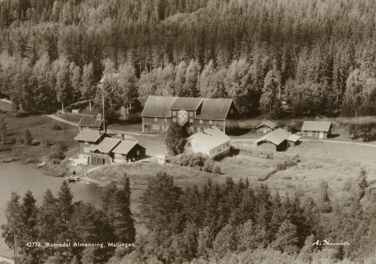 Postkort, Stange, flyfoto, Romedal almenning, Malungen gjestegård, Malungtjernet,