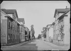 Kungsgatan i Linköping. Hörnet mot Repslagaregatan.

Bokbinderi. Rum för resande.


Bilder från gatuhörn i staden Linköping åren 1909 till 1913. Bilderna är tagna i centrala Linköping i ett projekt att dokumentera Linköping för Linköpings stad.