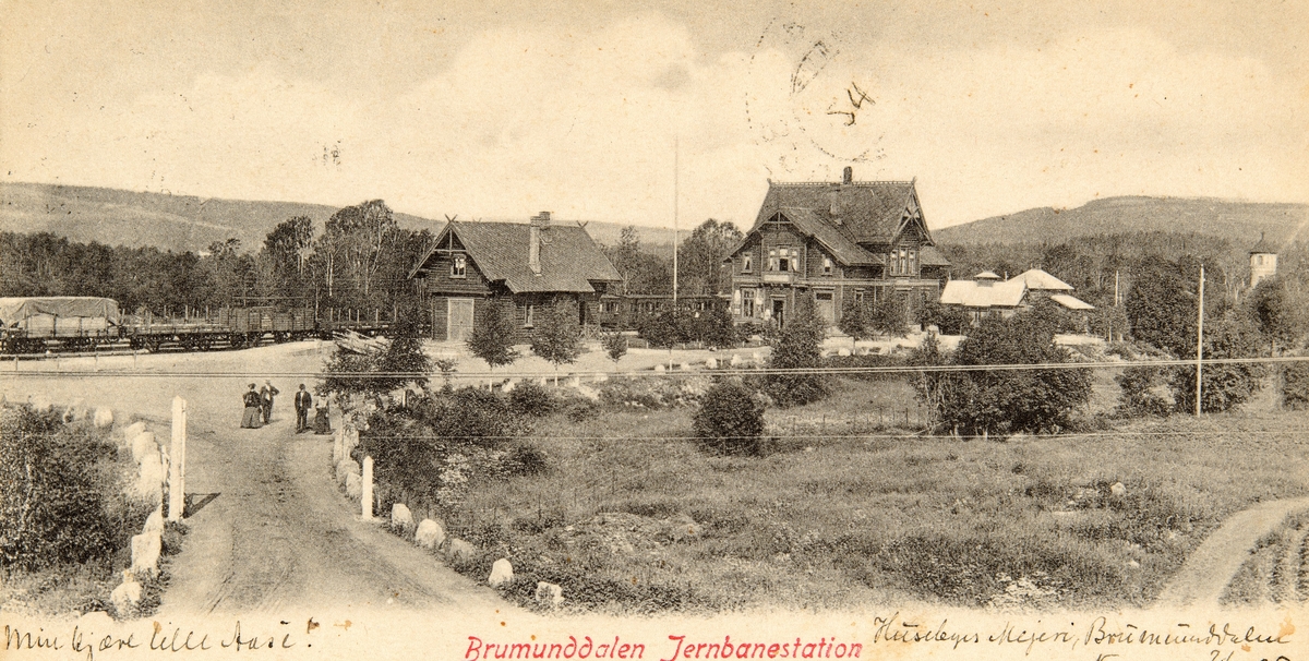 postkort-ringsaker-brumunddal-stasjon-godshus-gamlegata