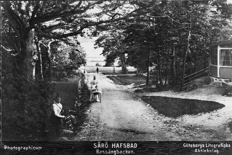 Text påbildens framsida: "SÄRÖ HAFSBAD Bassängbacken".