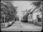 Barnhemsgatan i Linköping.

Bilder från gatuhörn i staden Linköping åren 1909 till 1913. Bilderna är tagna i centrala Linköping i ett projekt att dokumentera Linköping för Linköpings stad.