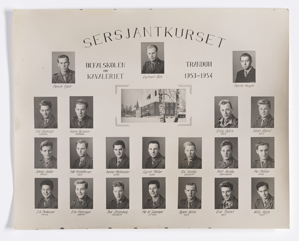 Militære årsfoto. Sersjantkurset. Befalskolen for Kavaleriet, Trandum 1953-1954