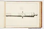 Avbildning föreställande dansk trofé med åtskilliga vapen. Ingår i volym med avbildade äldre svenska eldrör förvarade på fästningar samt eldrör erövrade åren 1598-1679.