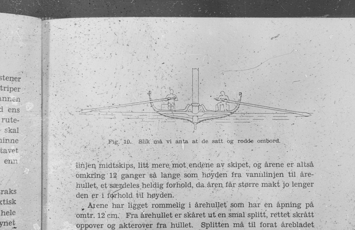 Demonstrasjonsbilde, slik rodde en vikingskipet.