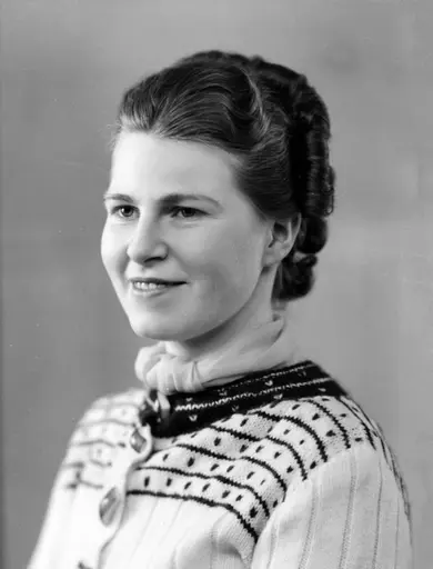 Portrett B, ukjent kvinne