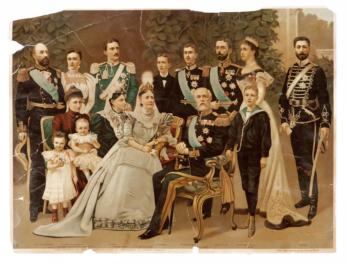 Kunglighet Prins Prinsessa Grupporträtt Klänning Uniform Medalj