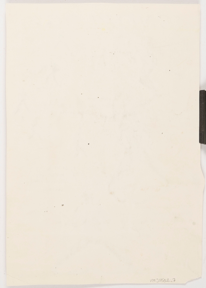 Illustration av skidåkning, "snöplog".

Illustrationen innehåller två scener. Den ena föreställer en man ur olika vinklar som visar hur man plogar med skidor. Den andra föreställer en man som svänger från vänster till höger på skidor. Intill illustrationerna finns beskrivande text.