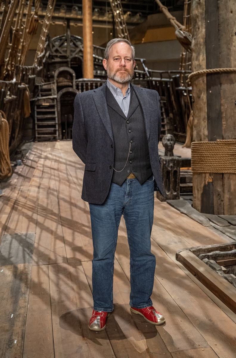  Forskningsledare Fred Hocker ombord på skeppet Vasa.