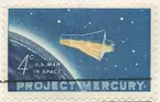 Frimärke ur Gösta Bodmans filatelistiska motivsamling, påbörjad 1950.
Frimärke från U.S.A., 1962. Motiv av Project Mercury. Mercury 6/Freedom 7 kapseln den 20 februari 1962, med U.S.A.'s förste astronaut, i omloppsbana runt jorden. Varade i 4 timmar, 55 minuter och 23 sekunder, med John Glenn ombord. Uppskjutning med Atlas-raket från Cape Canaveral Air Force Station. 