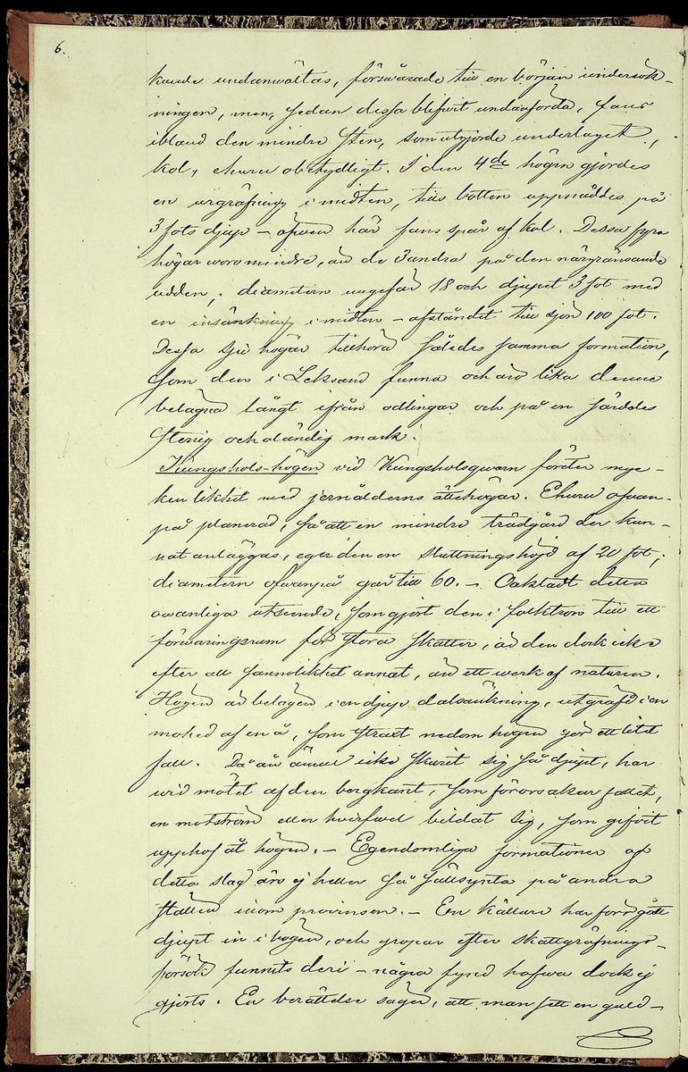 Reseberättelse om en antikvarisk undersökningsresa under juli och augusti månader år 1867 av läroverksadjunkten O. W. Wahlin. 

Socknar som är beskrivna: 
-Leksand (Sunnanäng, Hjortnäs, Sjugare, Gårda häll,Bergsäng, Tjuvholmen, Kärrongbron, Trutsudden, Drittnäs, Gullgatan, Kråkham, Björkberg,    Granberg, Laknäs, Flenberget, Skyberget, Hjortnäs). 
-Rättvik (Tina, Kyrkudden, Brottningen, Hällskärsudden, Kungshols-högen, Kungshamnsskär, Stumsnäs, Amnskär, Kungsviken, Erik Nicule's sten,    Stenen i Norränget, Kalken, Altsarbyn, Benkammar-åkern, Rvergistus åkern, Kyrkboden). 
-Ore (Vindförsberg, Dalfors)
-Orsa (Ore älven)
-Mora (Kråkberg, Orsasjön, Vånsnäs udde, Öna, Långlet, Jättgraven, Vagngropa, Kättbo, Venjan, Skottmyran, Vimo hed, Leksberget)
-Venjan (Vindfångnäset, Torrnäset, Van, Norra Finnäs, Ryttarheden, Landbobyn)
-Järna (Trollhålan)
-Gagnef (Svedjan, Hedningaknös, Bastbergets fäbod, Kjättsar bodarna, Gråbodarna, trollkyrka, Långåsberget, Rista, Norbäcksbodarna)

Not:  Munkstil, runor, Sax-musköt, kalkbod, pilskaft, lada, skatter, benbitar, metallgryta, lansspetsar, knivar, slagg, myrjärn, metallskål, Valborgsmässa, kyrkbyggnad, kummel, stenkummel, kol, rösen, gravhög, ättehög, kopparkista, altartavla, jätte, korsvägar, slagfält.
----------------------------------------------------------------------------------
-By (Fimossen, Trankullen, Fullsta gärde, Näs kvarn, Biskopsholmen, Berg, Orrbergs gubbe, Dansarhedarna, Grönsinka bruk, Rossberga, Tyskbo,    Ingeborgbo slätten, Hofmans pina, Pinan, Fornby, Degerbacken, Näs färja)
-Folkärna (Bäsingen,Brunnbäcks färja, Utsunds färja, Degerön, Dalkarlsmyran, Lerbäcken, Viddarsboda) 
-Grytnäs (Grådö, Baggbohed, Knallasbenning, Avesta kapell, Åsbo kvarn, Lappkällan).

Not: 
-By: Gravhögar, svärd, stålhuva, styckekulor, runsten, biskop Svinhufvud, biskop Trolle, stenröse, gränsröse, offerröse (offerkast), mordplats,    stridsyxa, begravningsplats, Digerdöden, helsingerunor, stenyxor, skafthålsyxa.
-Folkärna: Hillebard, stridshammare, Digerdöden, stenyxor, flinta. -Grytnäs: jättar, gryta, älvkvarn, kvarnsten, ältan, lappar. 
 2: Utdrag av föregående berättelse. (3 sidor).
 3: Karta över fornminnen i Mora; "Grafhögarne vid Kråkberg", Skottmyran och Venjan; "Kumlen vid Vansjön" och "Kumlen å Vindfångnäset".


Handlingen består av 1 bok (29 sidor) "Fornminneföreningen - Diverse handlingar".