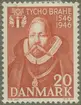 Frimärke ur Gösta Bodmans filatelistiska motivsamling, påbörjad 1950.
Frimärke från Danmark, 1946. Motiv av Tycho Brahe 1546-1601. Astronom på Uranienborg på ön Hven. Förbättrade de astronomiska instrumenten. Även meteorolog. Sin tids främsta astronom. Till 400-årsminnet av hans födelse. 1546-1946.