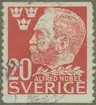 Frimärke ur Gösta Bodmans filatelistiska motivsamling, påbörjad 1950.
Frimärke från Sverige, 1946. Motiv av Alfred Bernhard Nobel 1833-1896. Svensk sprängämnestekniker. Metod för nitroglycerintillverkning 1862-63. Initialtändning av sprängladdningar av nitriglycerin 1863-65. Sprängämnet dynamit 1866-67. Röksvagt krut, ballistit. Patent på konstgjort silke, guttaperka och läder, på gasmotor och svetsninga av järn och stål med knallgas. Experimentlaboratorium i Paris, San Remo och Bofors. Donerat Nobelstiftelsen. 50-årsminne av hans död. 1896-1946