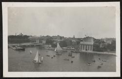 Vy från Stumholmenn över Kungsbron och Residenset.