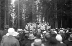 Sommarfest vid hembygdsgården.