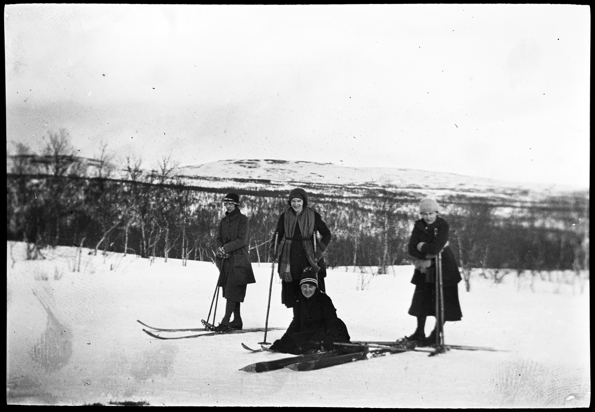 Kvinner på skitur