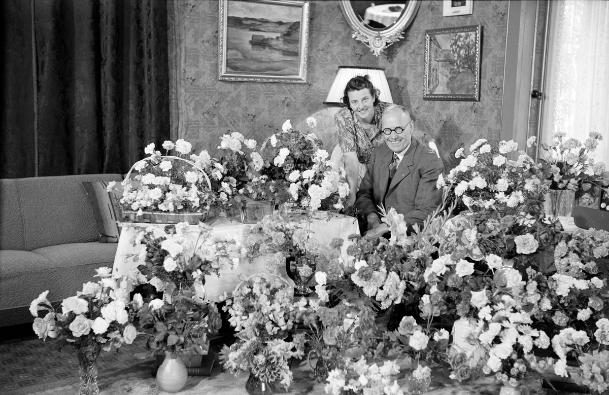 Fotograf Alf Schrøder og datteren Rakel Schrøder på Alf Schrøders 70-årsdag