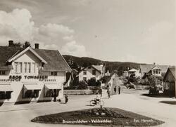 Postkort, Ringsaker, Brumunddal, Veldresiden, Berger Langmoe