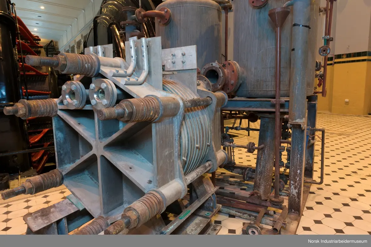 Mini elektrolysør med separatortank.