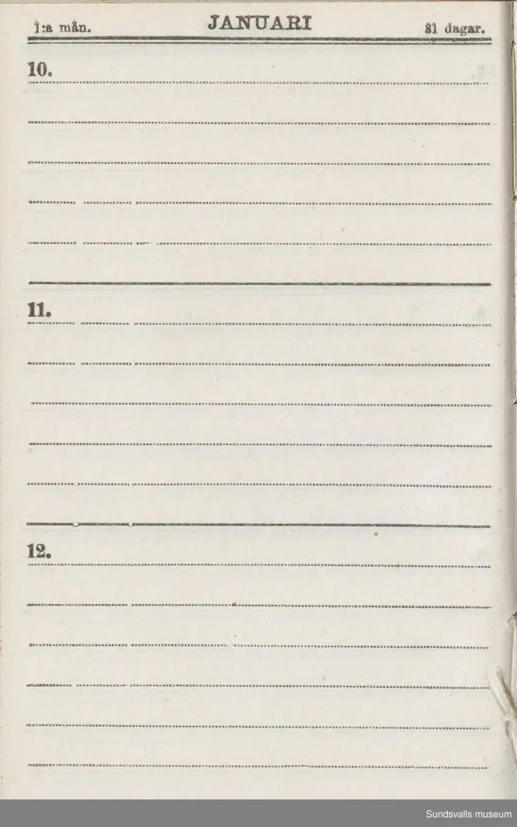 Dagbok. Erik Petter Wallmark (1870-1891) 

E.P. Wallmark föddes på ett hemman i Valla, Selånger. Han var student vid Uppsala universitet och klarade sin fil.kand. på endast två terminer.  E.P. Wallmark var sjuk i tbc och avled endast 20 år gammal. 
Anteckningarna, skrivna mellan 1888-1891, rör bland annat hans tid i Uppsala och sjukdomens förlopp. 


Se länkade filer för komplett dadbok.