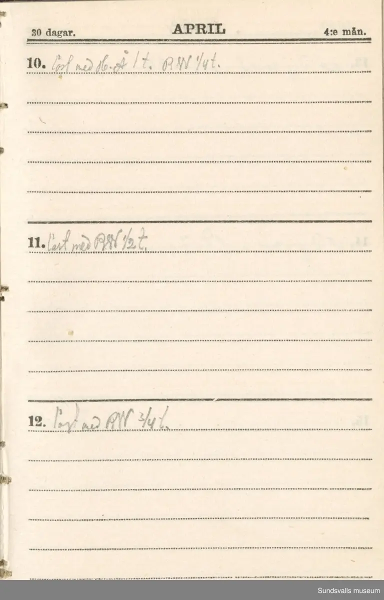 Dagbok. Erik Petter Wallmark (1870-1891) 

E.P. Wallmark föddes på ett hemman i Valla, Selånger. Han var student vid Uppsala universitet och klarade sin fil.kand. på endast två terminer.  E.P. Wallmark var sjuk i tbc och avled endast 20 år gammal. 
Anteckningarna, skrivna mellan 1888-1891, rör bland annat hans tid i Uppsala och sjukdomens förlopp. 

Se länkade filer för komplett dagbok