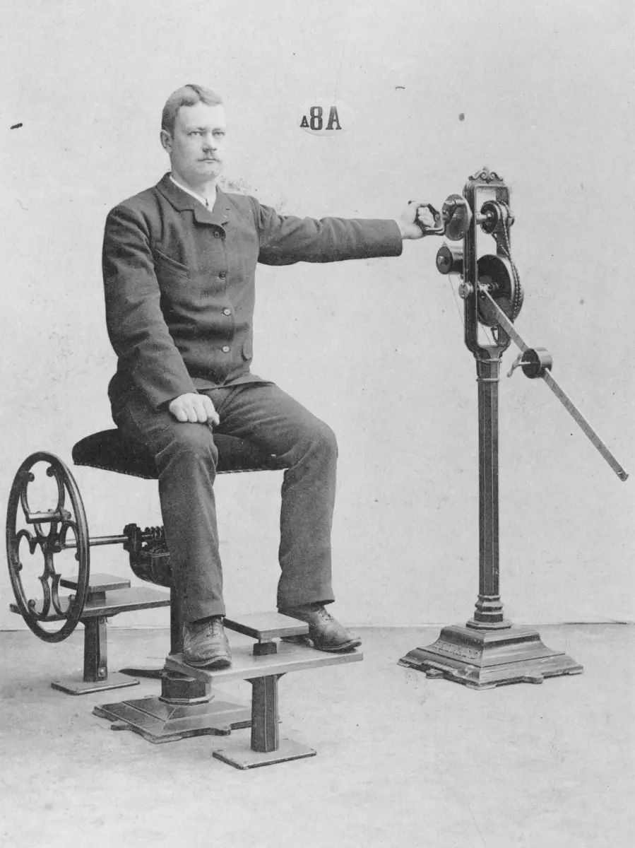 Gustaf Zanders mediko-mekaniska gymnastik. A8a  Armvridning.