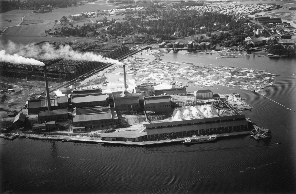 Kramfors aktiebolag. Flygfotografi över sulfitfabriken.