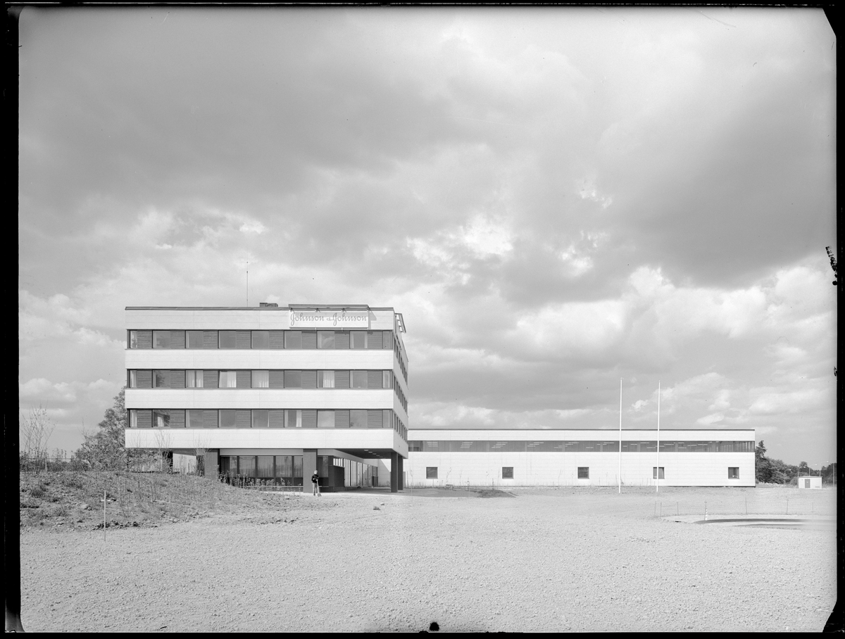 JOHNSON & JOHNSON KONTORSHUS, ROTEBRO