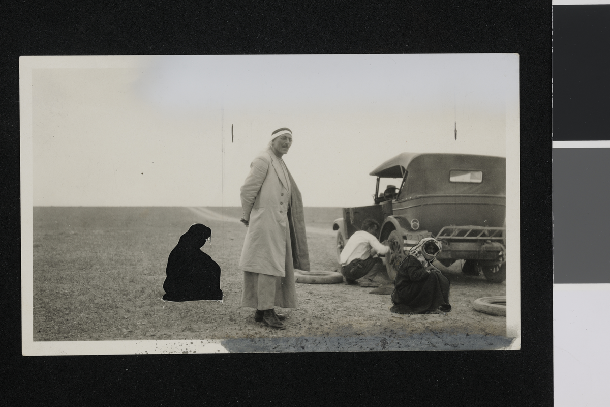 Reisen fra Palmyra til Damaskus. Fotografi tatt i forbindelse med Elisabeth Meyers bok; En Kvinnes Ferd til Persia.