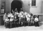 Personal vid AB Stockholms Järnmanufaktur och AB Stockholms Glödlampfabrik på Ringvägen 98  i Stockholm, 1917.