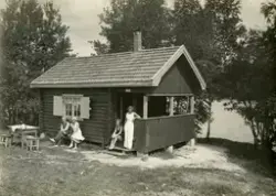 Oslo Stein, Jord og Sementarbeideres feriehjem på Nosa - Lys