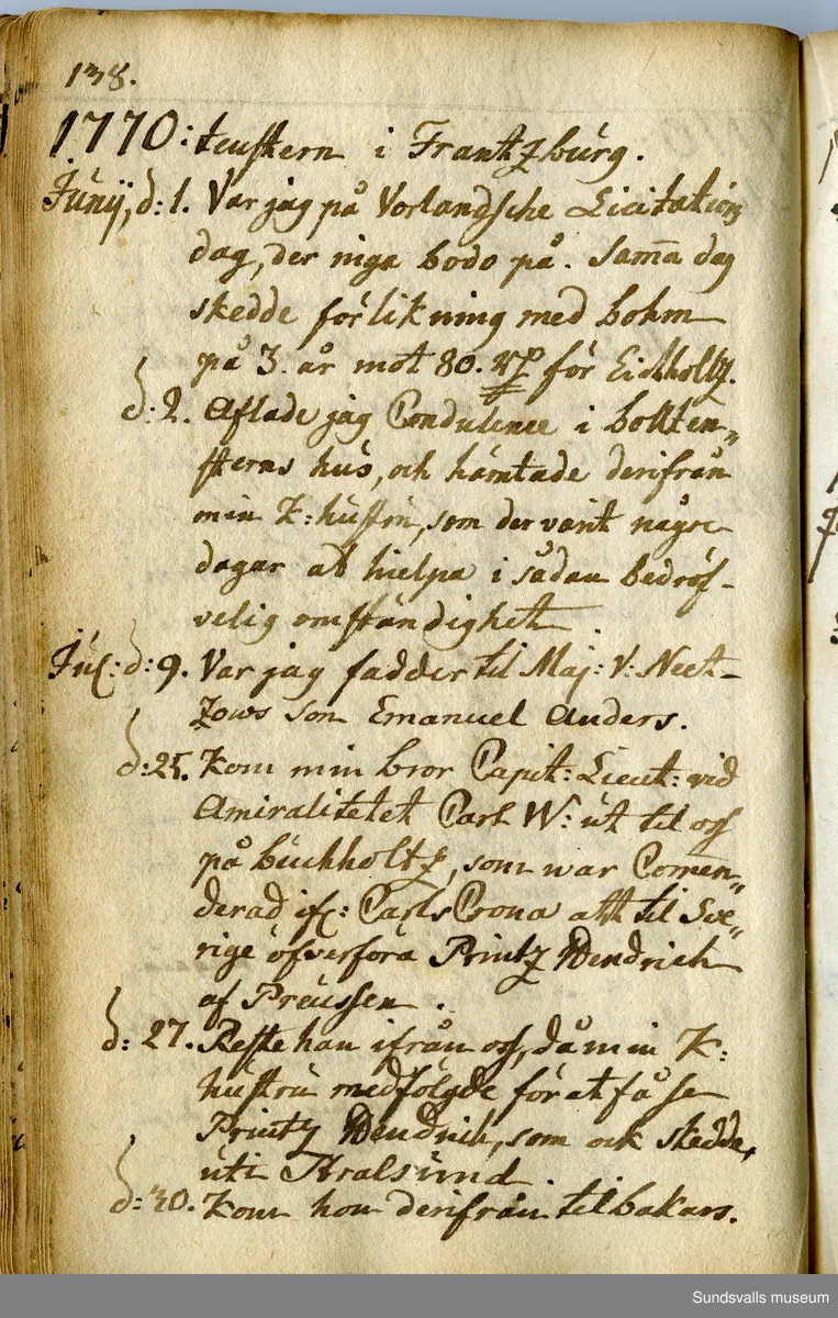 Dagbok. Anders Modée (1732-1800)

Anders Modée föddes i Stockholm. Han gjorde militär karriär och avslutade som kapten 1768. 
Anders Modée bosatte sig i Sundsvall där han arbetade som bränneriinspektor och förvaltare. Han avled i Tuna (Y).
Anteckningarna är bland annat från hans tjänstgöring i det pommerska kriget (1758–1760). I slutet av boken finns anteckningar från 1834–1840, av okänd hand.

Se länkad fil för komplett dagbok