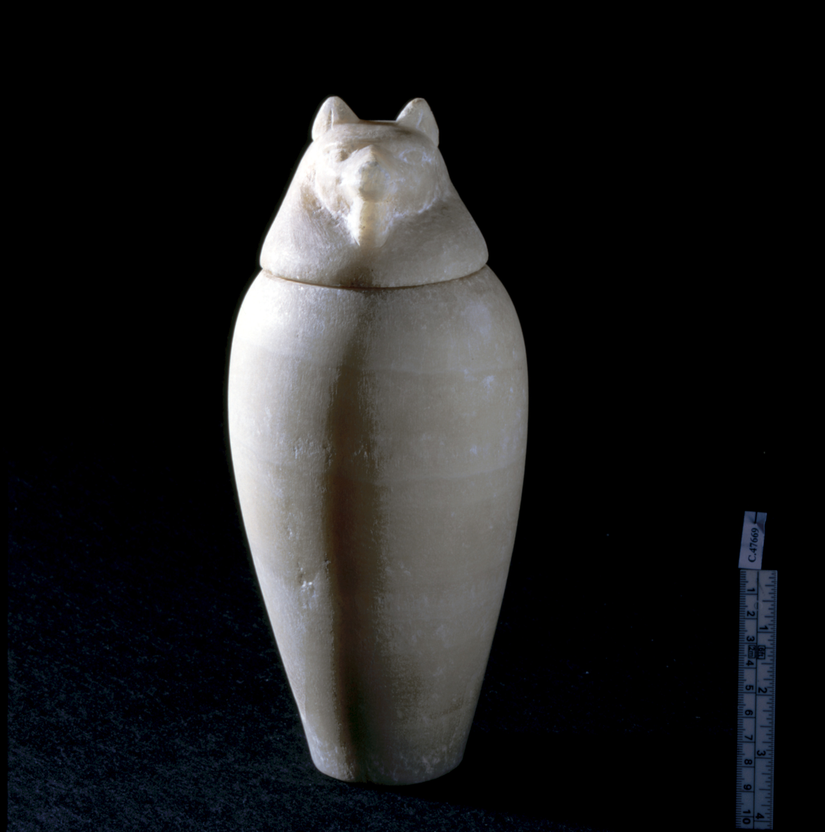 EtnoNo: 2252.
Canopic jar with the head of Duatmutef as a lid.