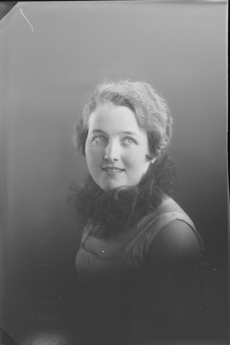 Svanhild Schrøder