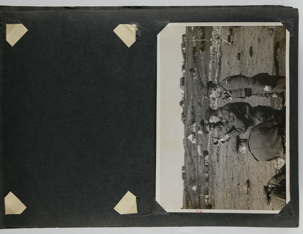 Foto fra heimevernsøvelser rett etter krigen.