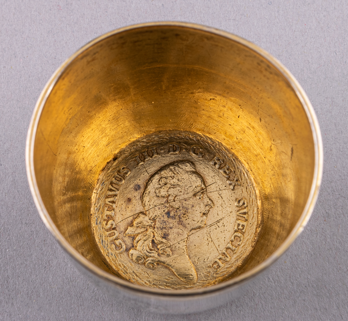 Supkopp, silver. Graverad OPS. Mynt i botten 1/3 Rd 1785.