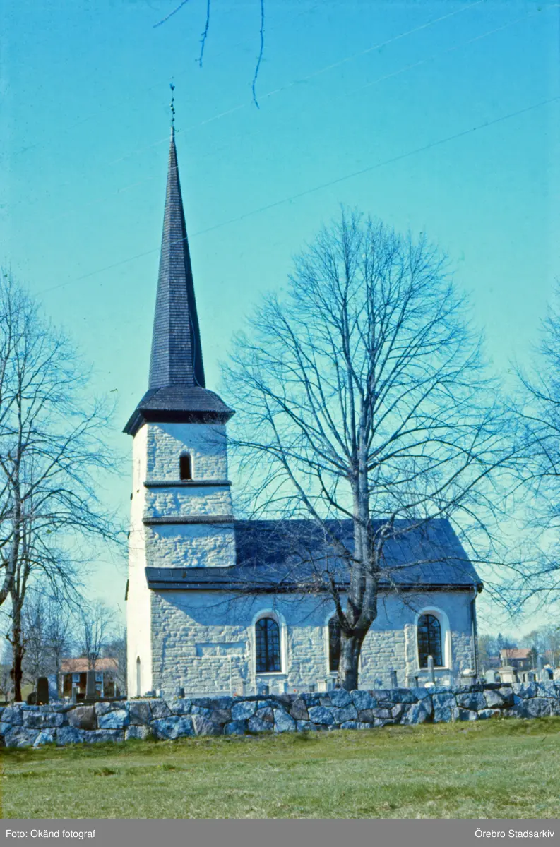 Ekers kyrka