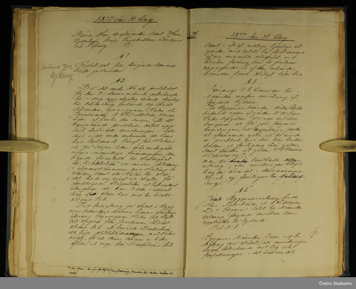 Örebro stad Byggnadsnämnden, 1877. Protokoll, § 1, 2, 3, 4