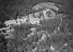 Flygfoto över Högbo sanatorium, Falun.