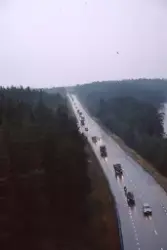 1. Kustrobotbatteriet under marsch, flygfotograferat under g