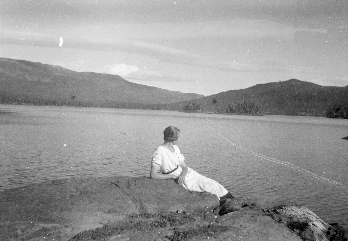 En samling bilder av familien Jonsjord

Fotosamling etter Øystein O. Jonsjords (1895-1968), Tinn.